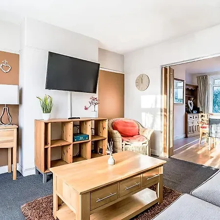 Bright & Stylish 3br - Close To Uwe & Free Parking- Ideal For Contractors And Work 布里斯托