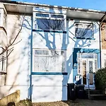 Bright & Stylish 3br - Close To Uwe & Free Parking- Ideal For Contractors And Work Бристоль